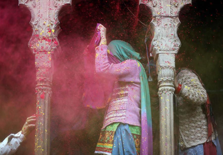 Indian Festival of Colors celebrated