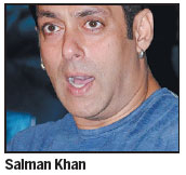 Bollywood's Khan gets 5-year jail term