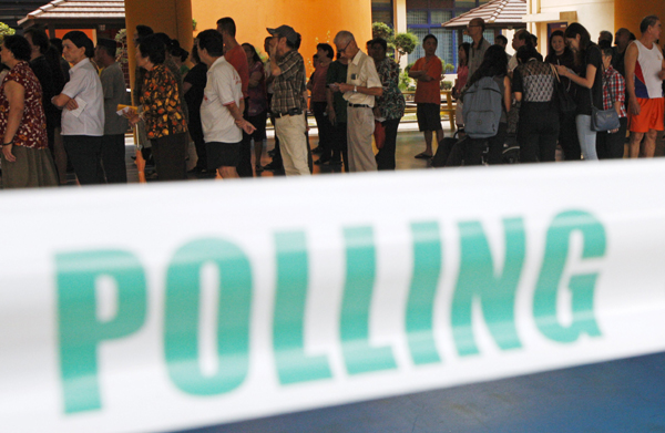 Singaporeans vote in general election