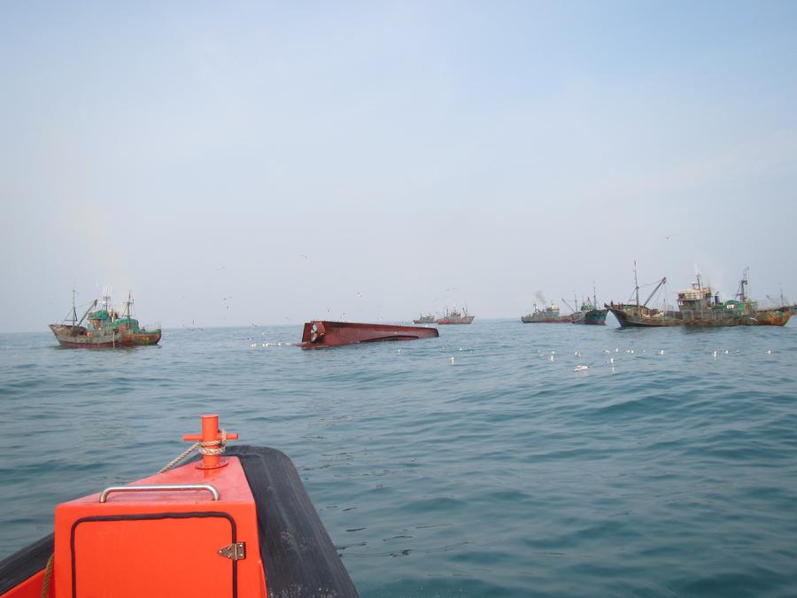 Chinese fishing boat capsizes off S. Korean island: Yonhap