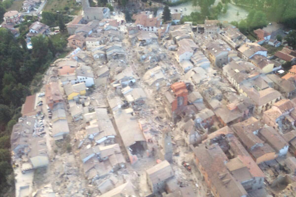 At least 73 killed after strong quake strikes Italy, topples buildings