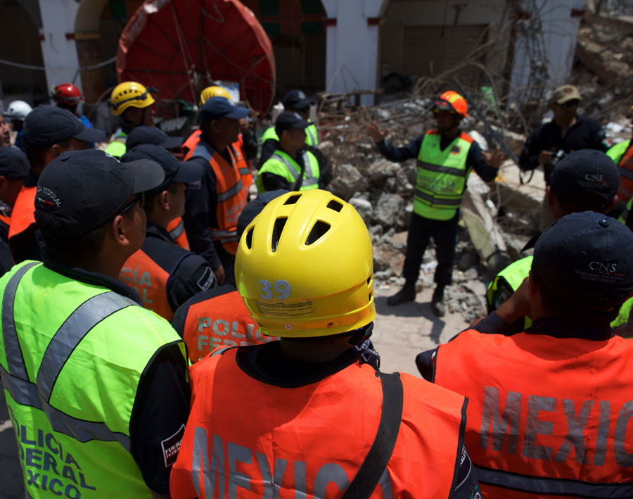 Mexican quake death toll rises to 90