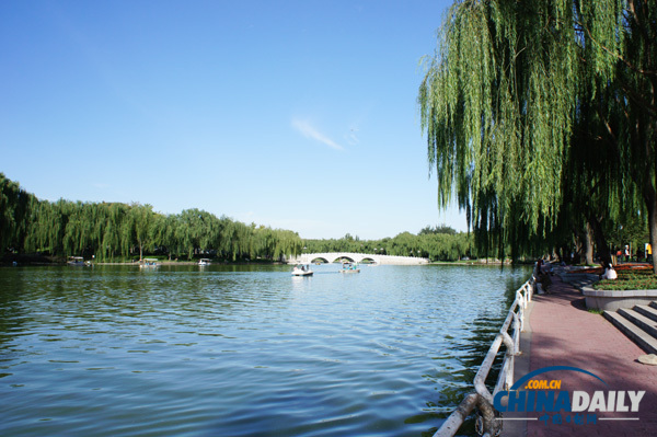 感受陶然亭公園的幽靜和淡雅